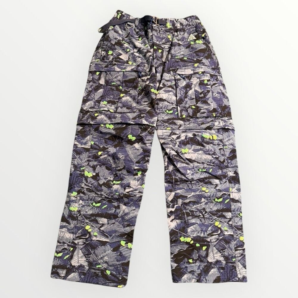 Nike ACG Smith Summit Camo Leafcutter Cargo Zip-Off Pants Mens size S HQ0199-410